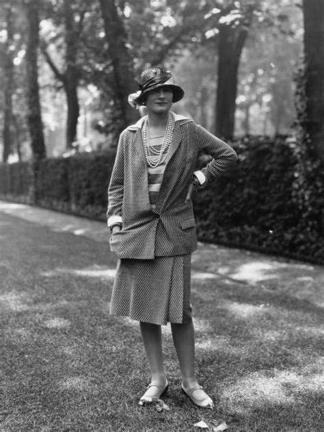 chanel les tweed|Chanel tweed suit 1920s.